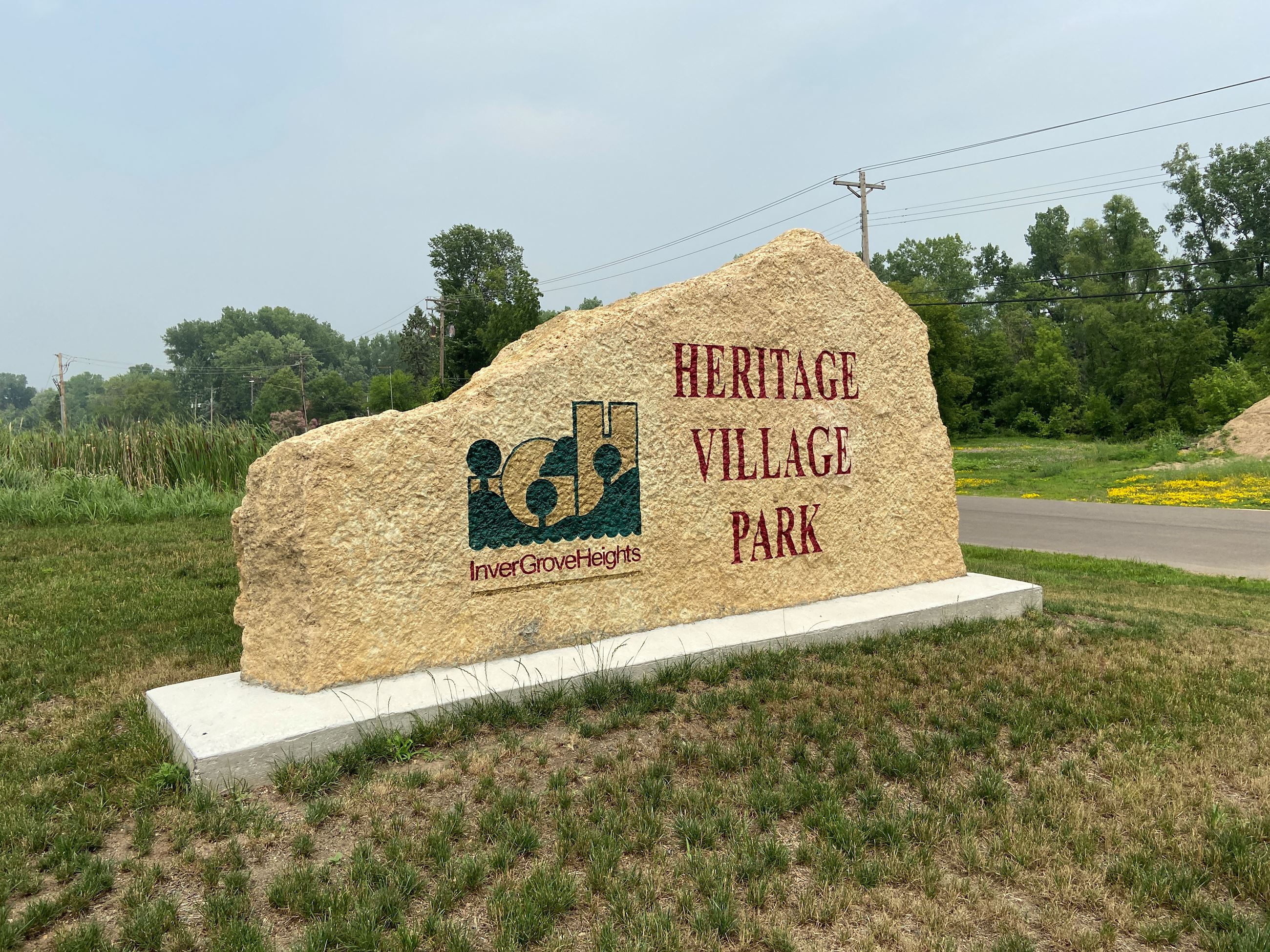 HeritageVillageParkRockSign